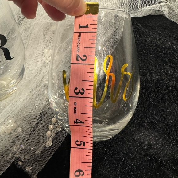 Mr. And Mrs Wine Glasses - Picture 7 of 7